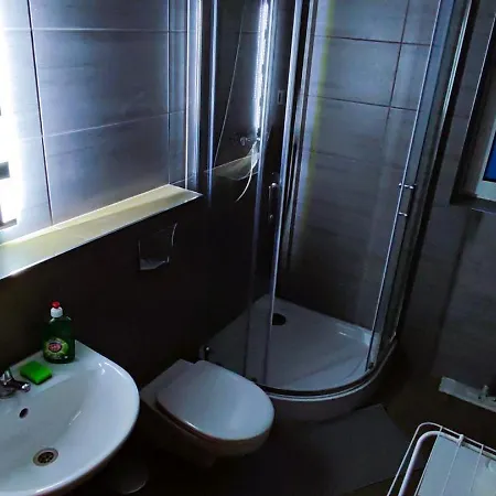 Keisa Apartrooms Homestay szállás *