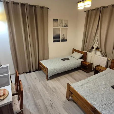 Keisa Apartrooms Δωμάτια σε οικογενειακή κατοικία
