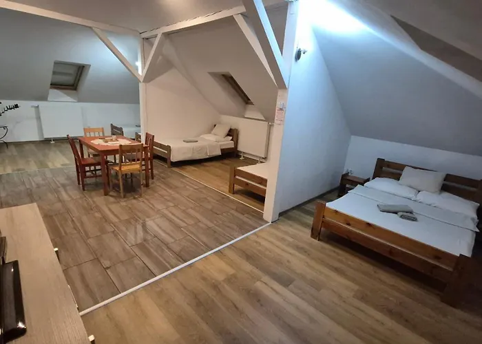 Keisa Apartrooms 民宿 *